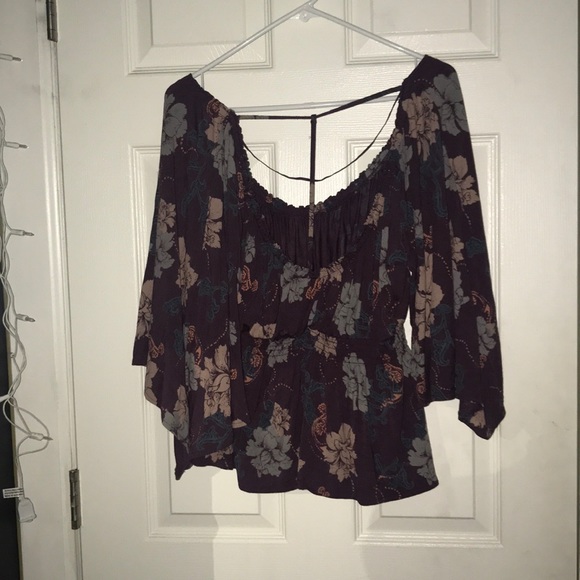 Top - Picture 2 of 2